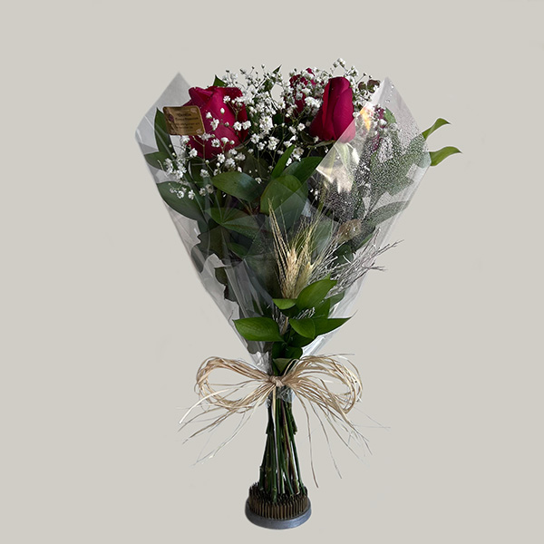buque 5 rosas vermelhas