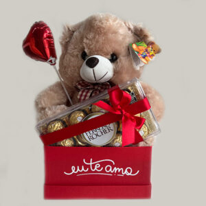 arranjo box pelucia e Ferrero